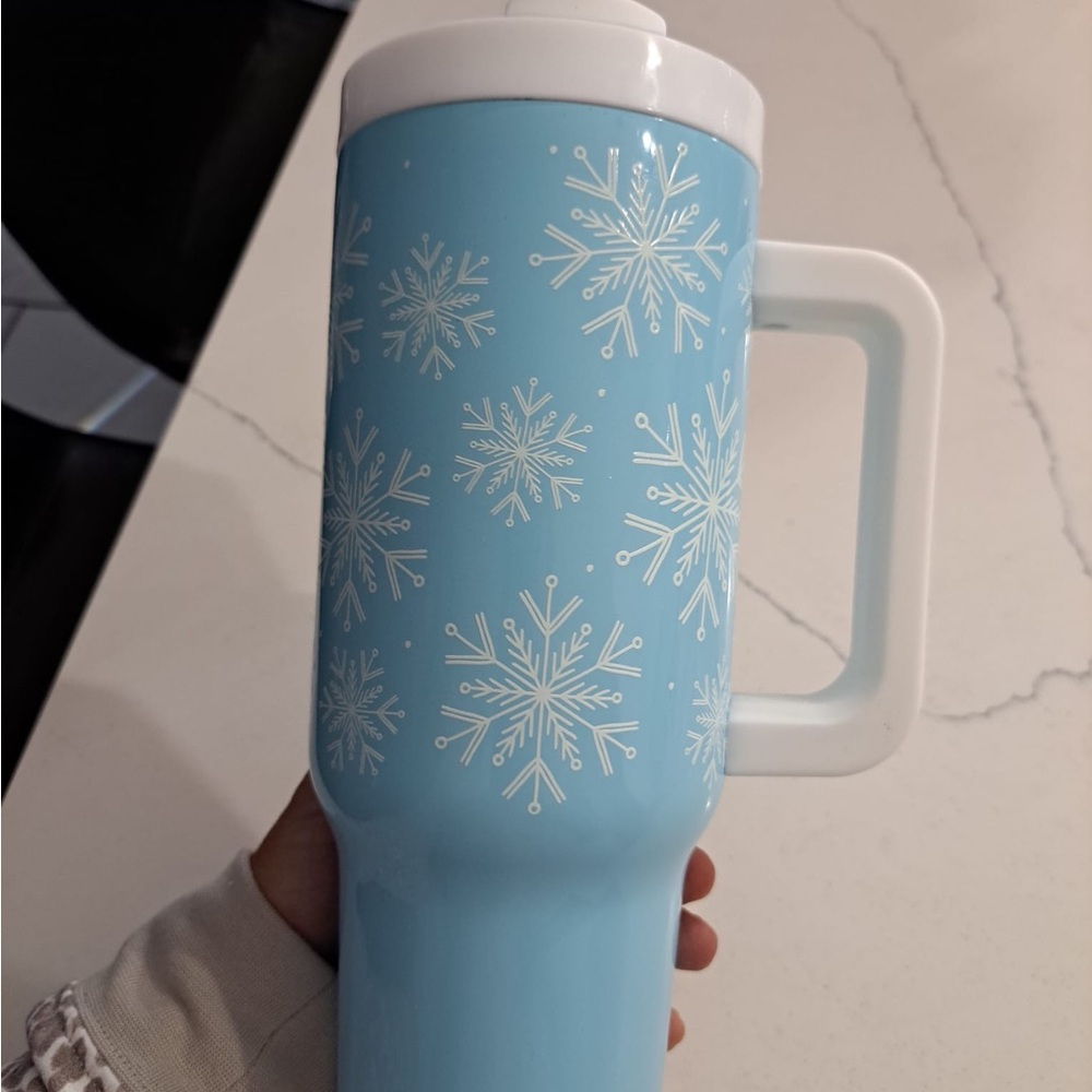 Blue Snowflake Travel Mug